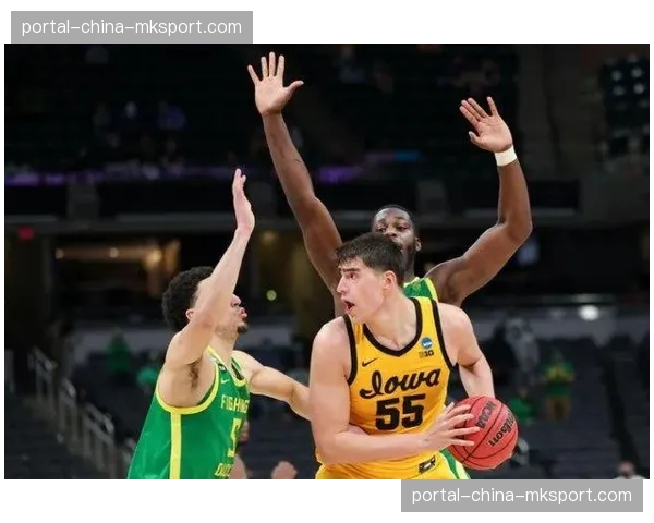 NCAA全国锦标赛甜蜜16强全部产生，多场冷门诞生